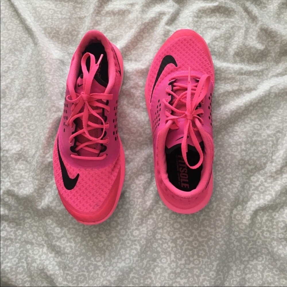 Nike Fitsole light weight running shoe - women's